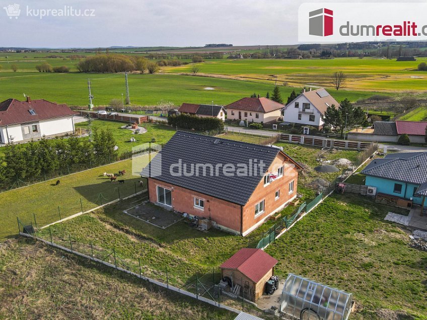 Prodej  rodinného domu 280 m^2 K Samotě, Heřmanova Huť 