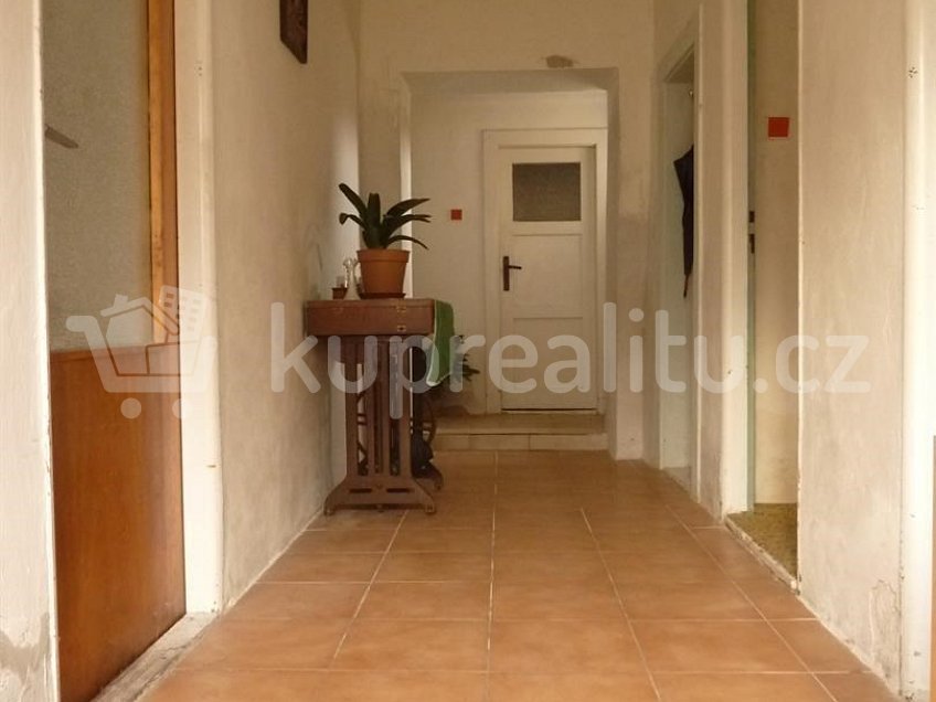 Prodej  rodinného domu 84 m^2 Tetov 53316