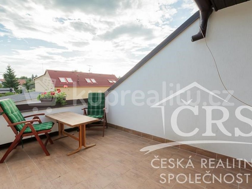 Prodej  rodinného domu 305 m^2 Veltrusy Česká republika