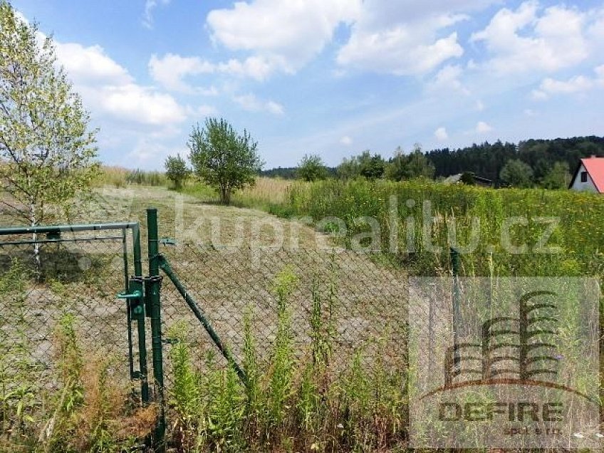Prodej  stavebního pozemku 802 m^2 Ledečko Česká republika