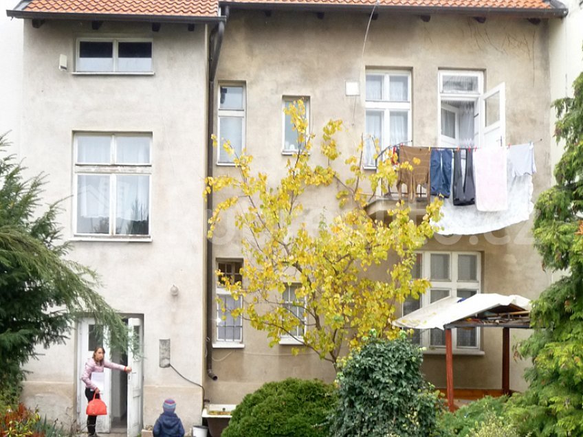 Prodej  rodinného domu 180 m^2 Staňkova, Pardubice 53002