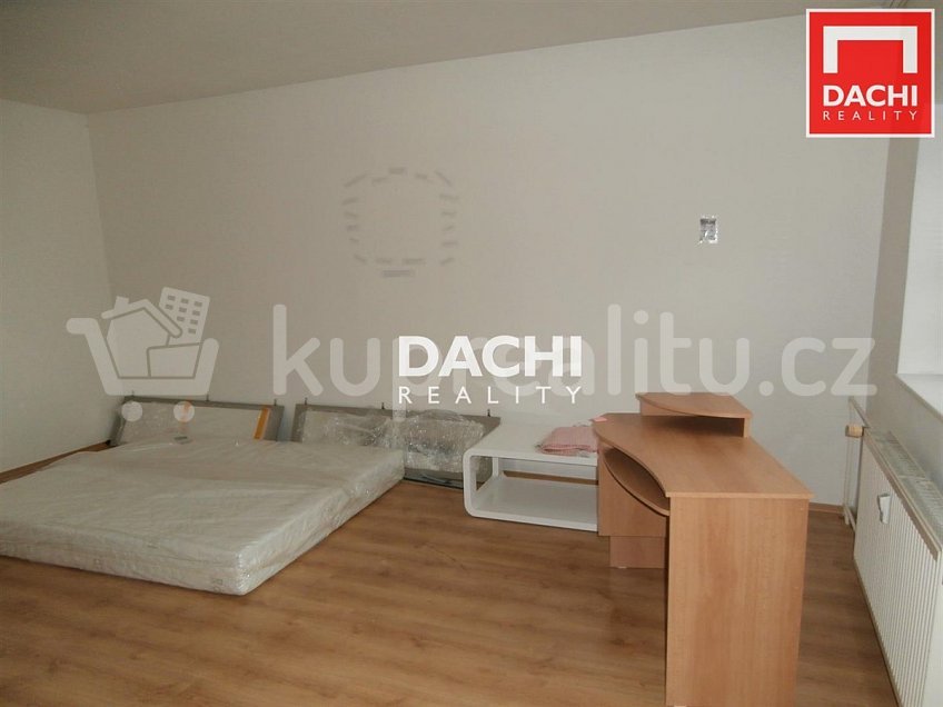 Prodej bytu 2+1 69 m^2 Handkeho, Olomouc 77900