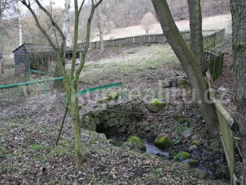 Prodej  stavebního pozemku 795 m^2 Ústí nad Labem-Sebuzín 403 02