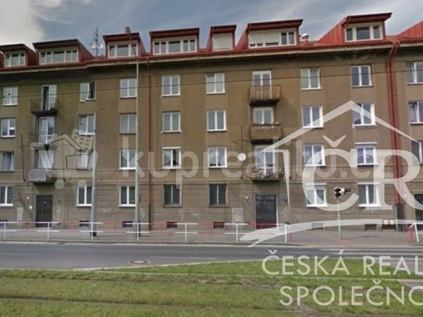 Prodej bytu atypický 56 m^2 Černokostelecká 125/1807, Praha 10 10000
