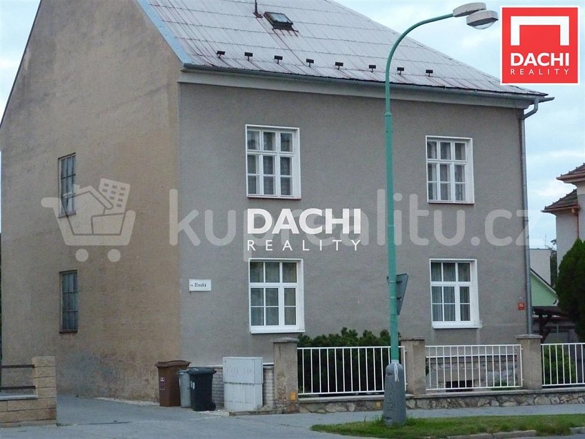 Prodej  rodinného domu 310 m^2 Dlouhá, Olomouc 77900