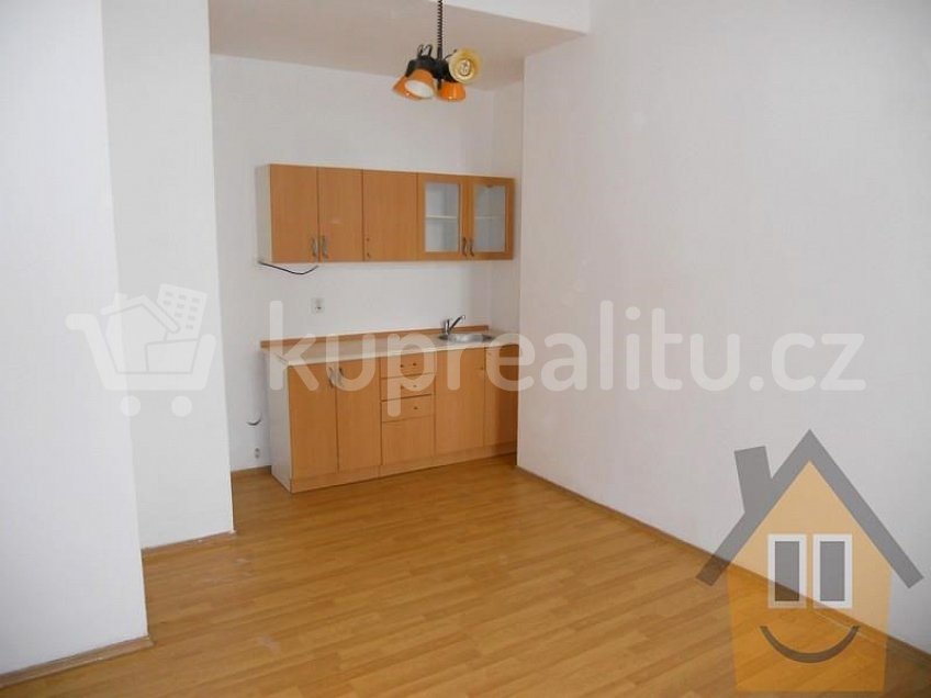 Prodej bytu 2+kk 43 m^2 Postoloprtská 2685, Louny 44001