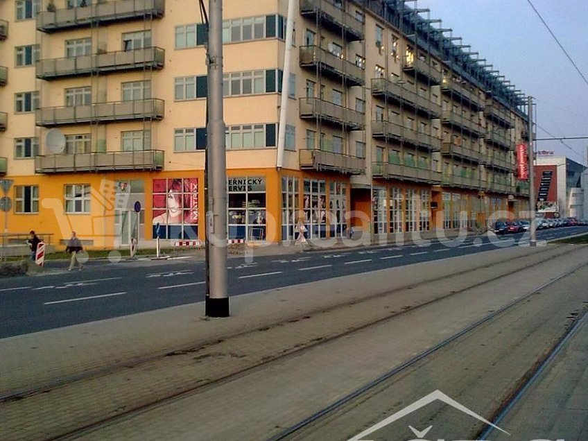 Prodej bytu 1+kk 34 m^2 Českomoravská 21/1181, Praha 9 19000