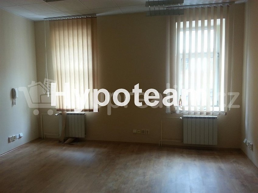 Pronájem  kanceláře 80 m^2 Ústí nad Labem-město 40001