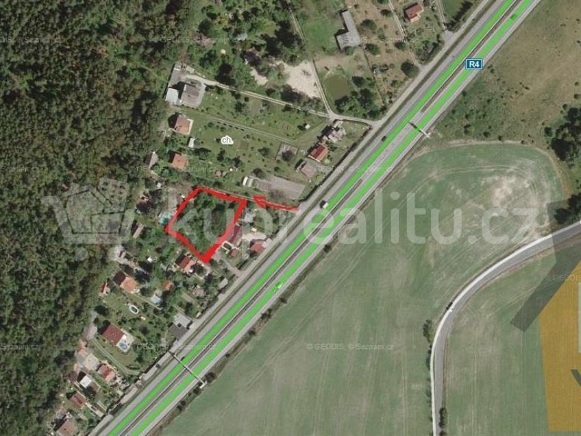 Prodej  stavebního pozemku 891 m^2 Líšnice Česká republika