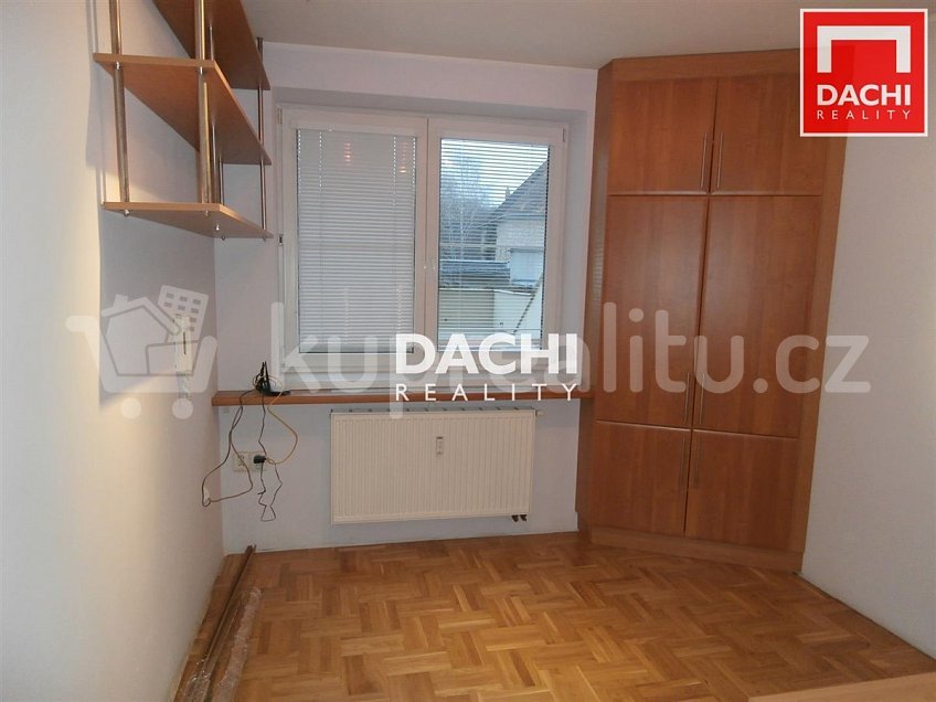 Pronájem bytu 1+1 40 m^2 Hanáckého pluku, Olomouc 77900