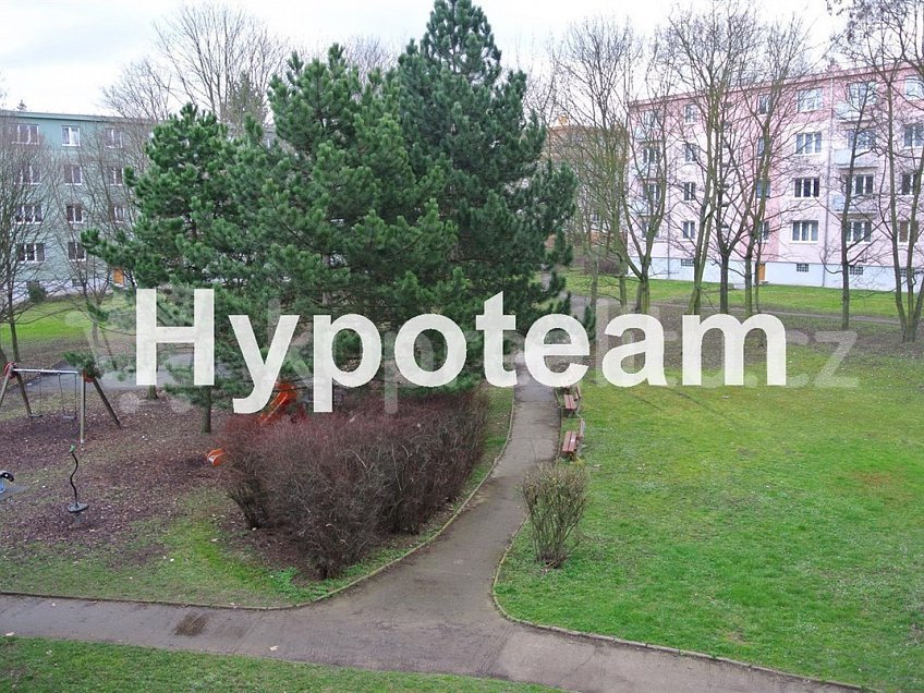 Prodej bytu 2+1 52 m^2 Teplice 41503