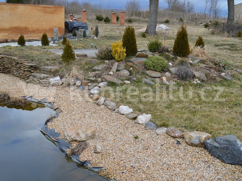 Prodej  stavebního pozemku 730 m^2 Semtěš u Žlutic 36452