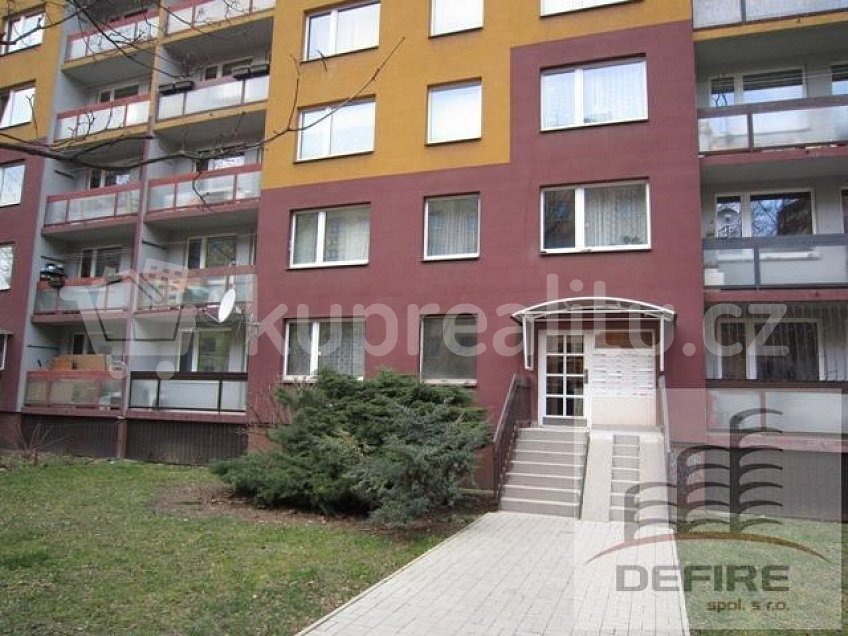 Prodej bytu 3+1 74 m^2 Praha 5 15200