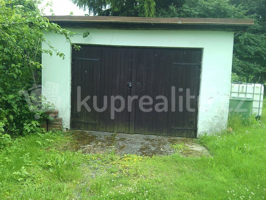 Prodej  rodinného domu 421 m^2 1E, Horní Kramolín 36461