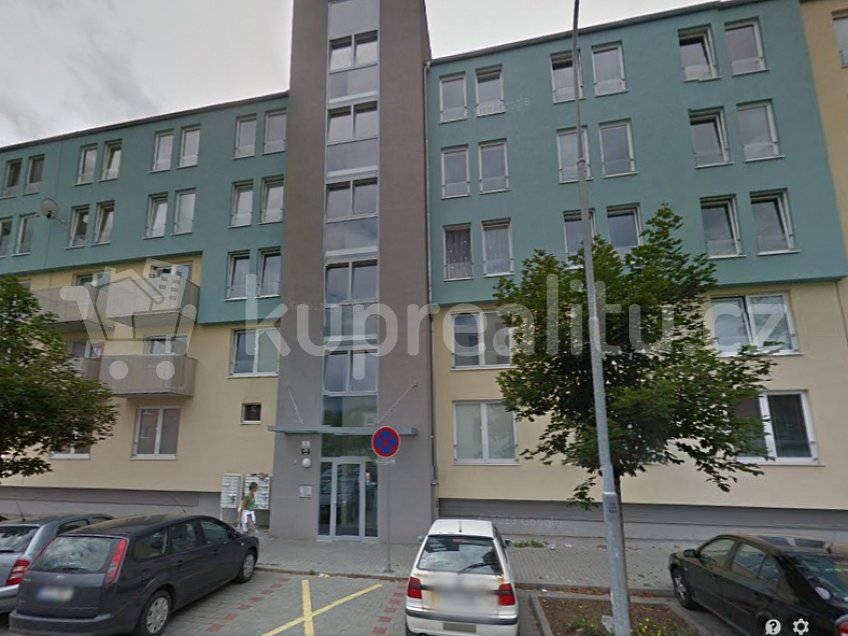 Prodej bytu 3+1 86 m^2 Zderadova, Brno 