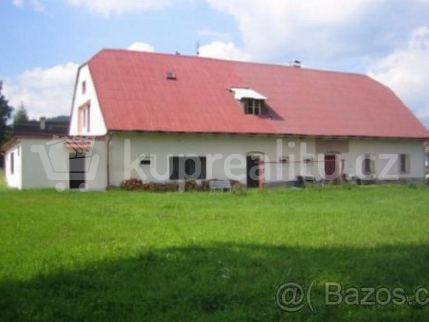 Prodej  rodinného domu 4145 m^2 VLlcice 99, Trutnov 54101