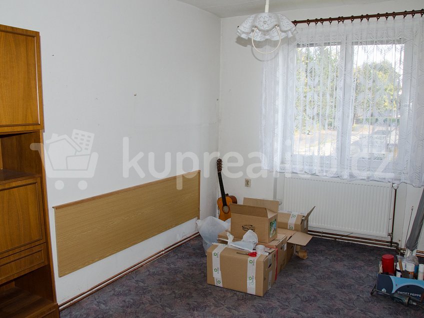 Prodej bytu 3+1 75 m^2 K. Kučery 242/5, Karlovy Vary 36006