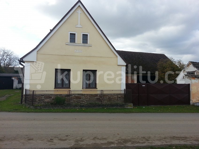 Prodej  rodinného domu 168 m^2 Zálší 15, Sepekov 39901