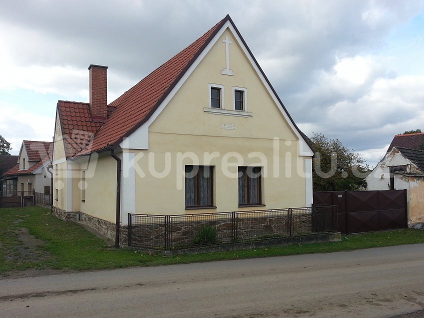 Prodej  rodinného domu 168 m^2 Zálší 15, Sepekov 39901