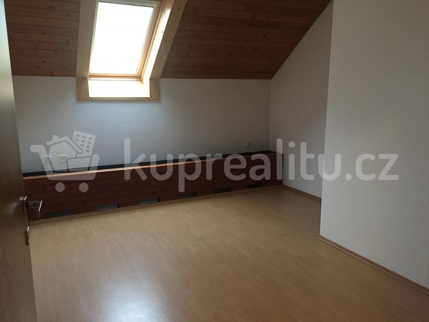 Pronájem bytu 4+kk 85 m^2 Krhanická, Praha 4 Kamýk 14200
