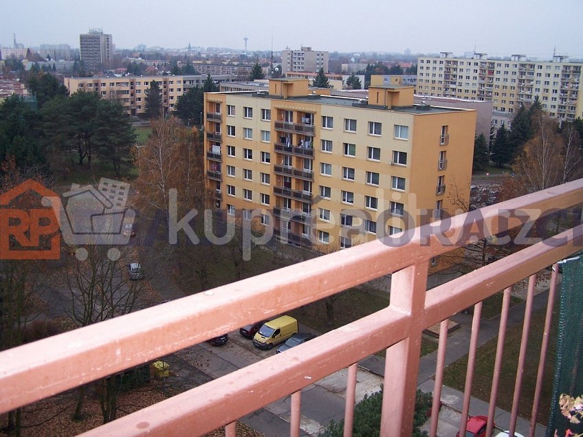 Prodej bytu 3+1 72 m^2 Bartoňova, Pardubice 