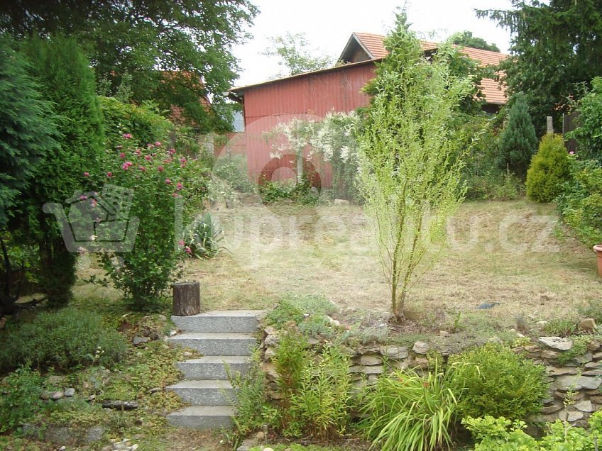 Prodej  rodinného domu 160 m^2 Bechyňská, Bernartice 39843