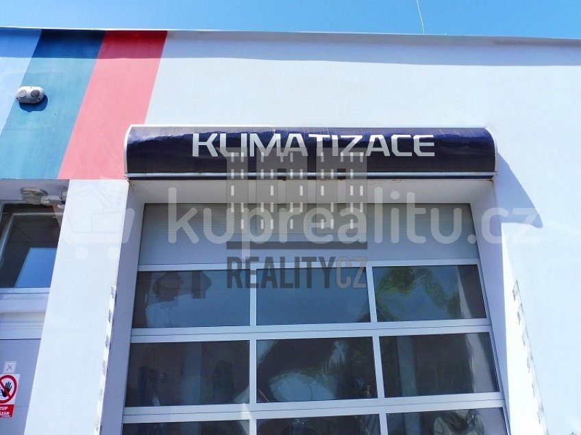 Prodej  komerční reality 420 m^2 Chlumecká 1, Praha 