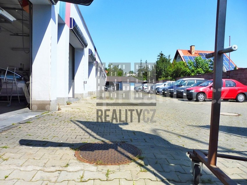 Pronájem  komerční reality 420 m^2 Chlumecká 1, Praha 