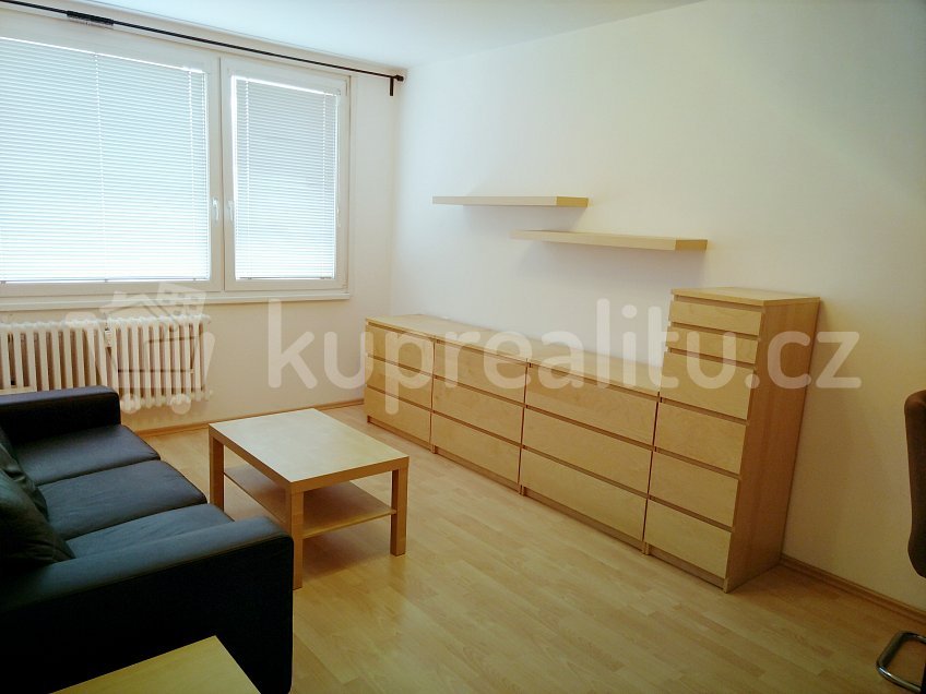 Prodej bytu 2+kk 42 m^2 Machuldova 594/6, Praha 4 - Kamýk 14200