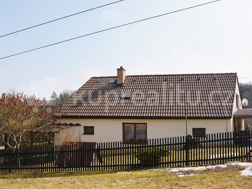 Prodej  rodinného domu 150 m^2 Vítkovice-Lubenec 44101