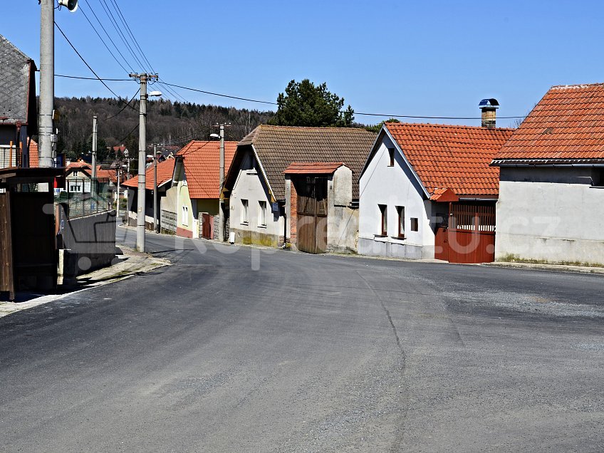 Prodej  chaty 43 m^2 Černé Voděrady, Černé Voděrady 28163