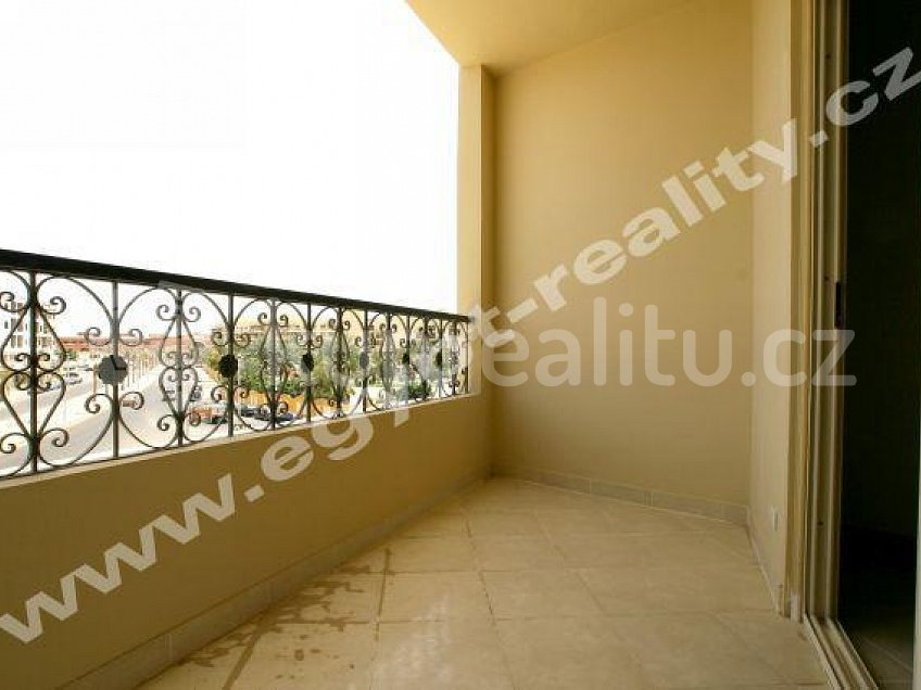 Prodej bytu 2+kk 138 m^2 Sara Residence, Hurghada 