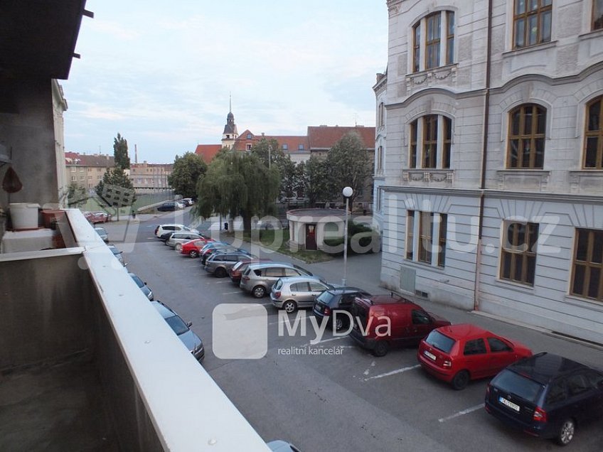 Pronájem bytu 2+1 52 m^2 Mládeže 1, Znojmo 
