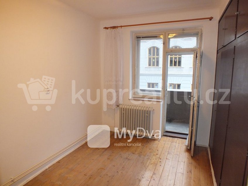 Pronájem bytu 2+1 52 m^2 Mládeže 1, Znojmo 