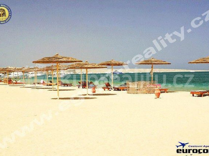 Pronájem bytu 3+kk 90 m^2 Esplanada, Hurghada 