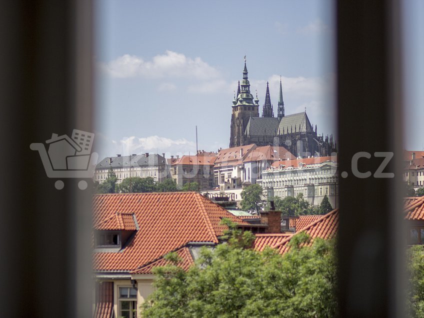 Pronájem  kanceláře 47 m^2 Břehová, 1, Praha 110 00