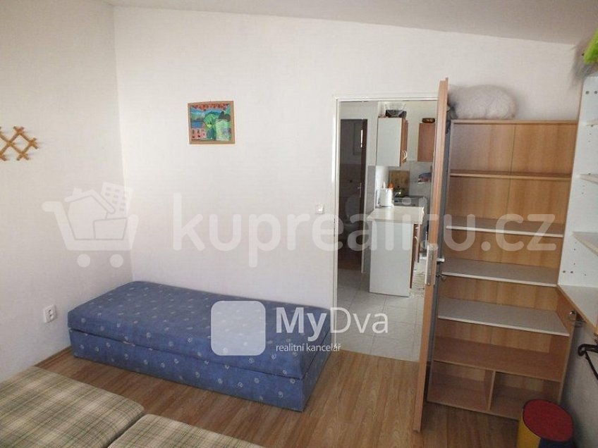 Pronájem bytu 1+1 42 m^2 Oblekovická 1, Znojmo 