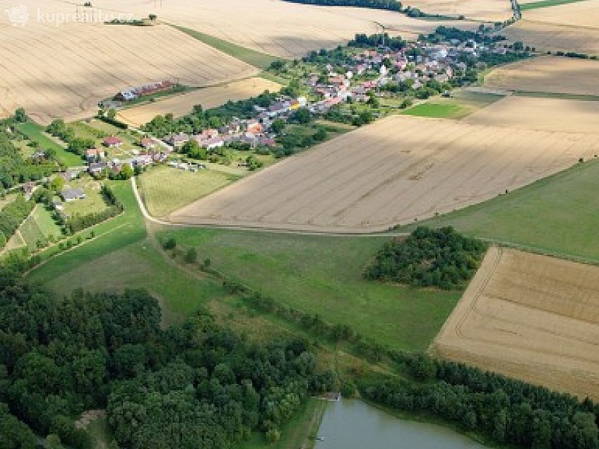 Prodej  stavebního pozemku 721 m^2 Loučka, Loučka 78322