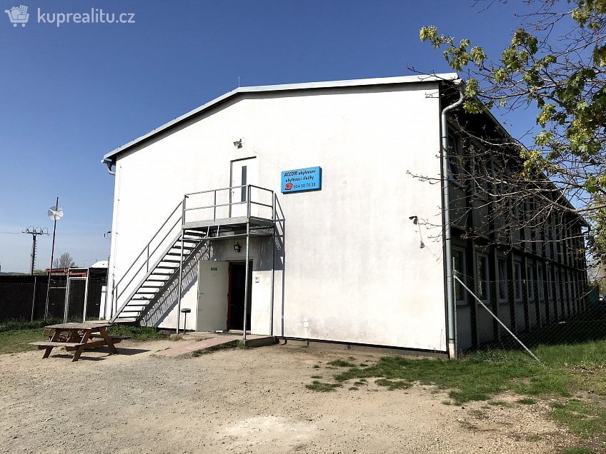 Pronájem bytu - pokoj 20 m^2 K terminálu 9a, Brno 60200