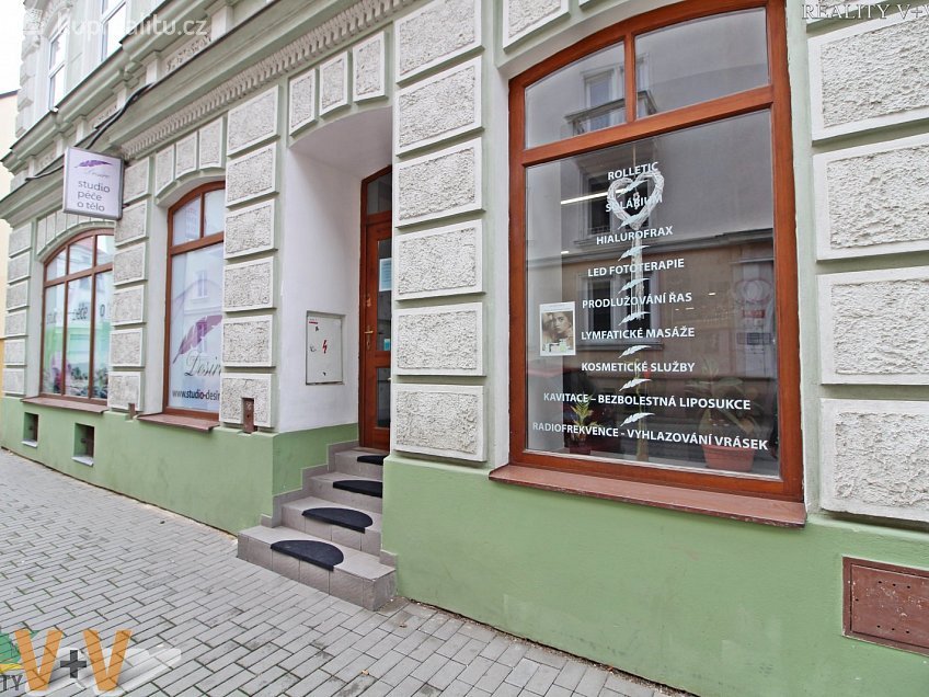 Pronájem  obchodních prostor 7 m^2 Štítného 43, České Budějovice 