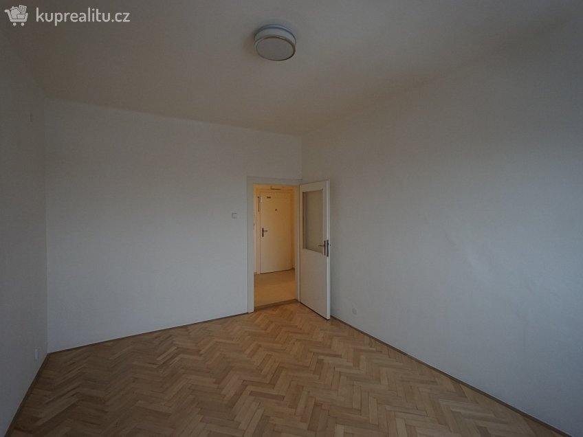Pronájem bytu 2+kk 44 m^2 Tř. T. Bati 1285, Zlín 76001