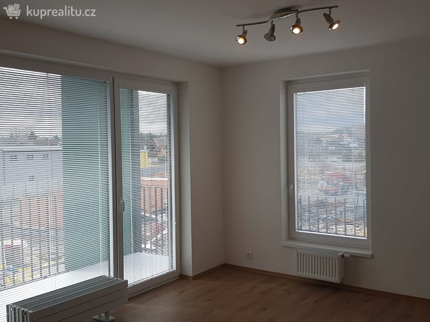 Prodej bytu 2+kk 55 m^2 Benediktínská 3432, Kladno 27201