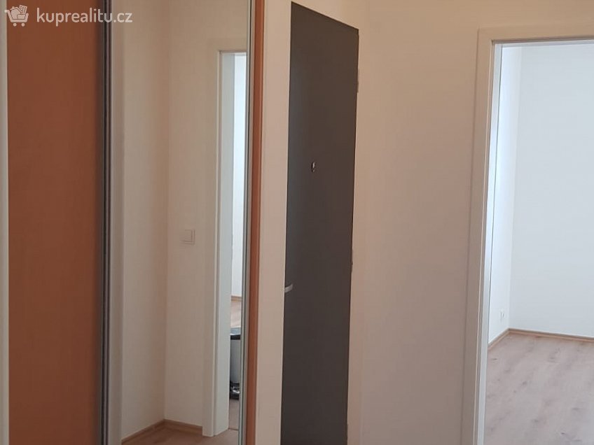Prodej bytu 2+kk 55 m^2 Benediktínská 3432, Kladno 27201