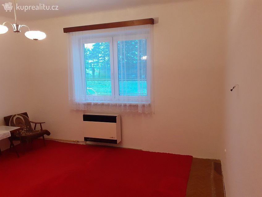 Pronájem  rodinného domu 72 m^2 Na Trávníkách, Kyjov 69701