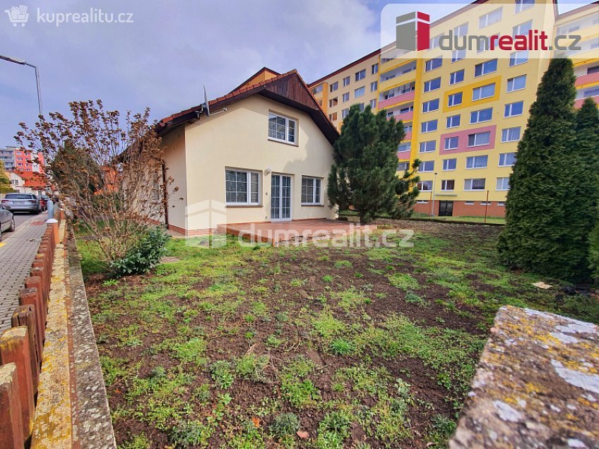 Prodej  rodinného domu 138 m^2 Komenského, Štětí 