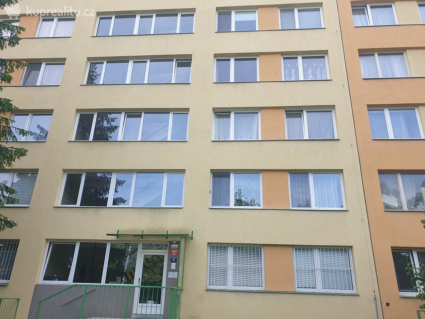 Prodej bytu 3+1 74 m^2 Žandovská 308/5, Praha 19900