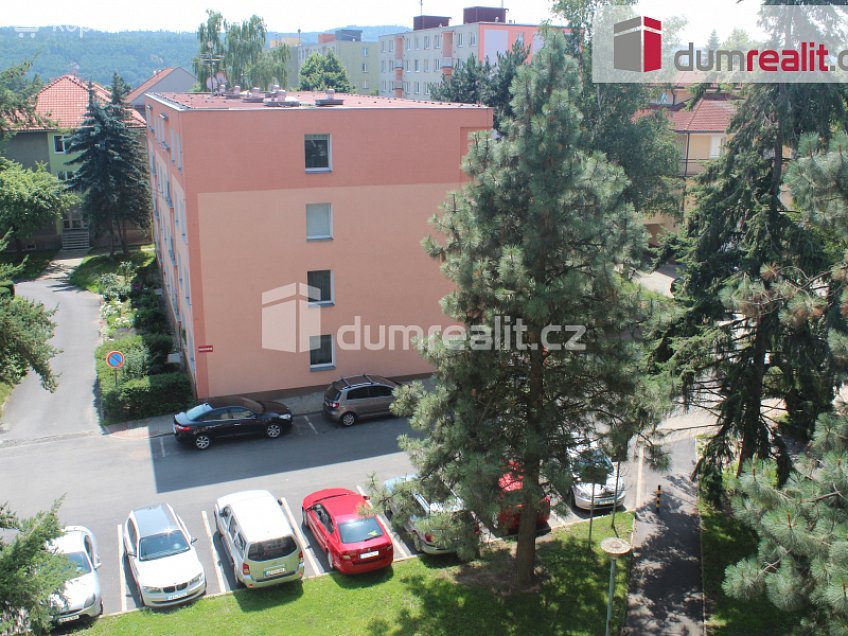 Prodej bytu 1+kk 18 m^2 Fibichova, Karlovy Vary 