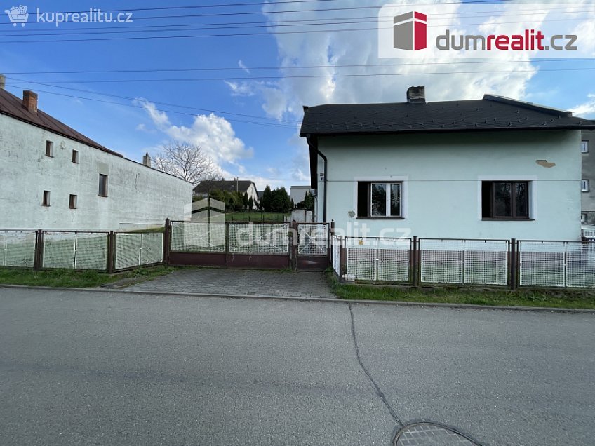 Prodej  rodinného domu 100 m^2 Louky, Kobeřice 