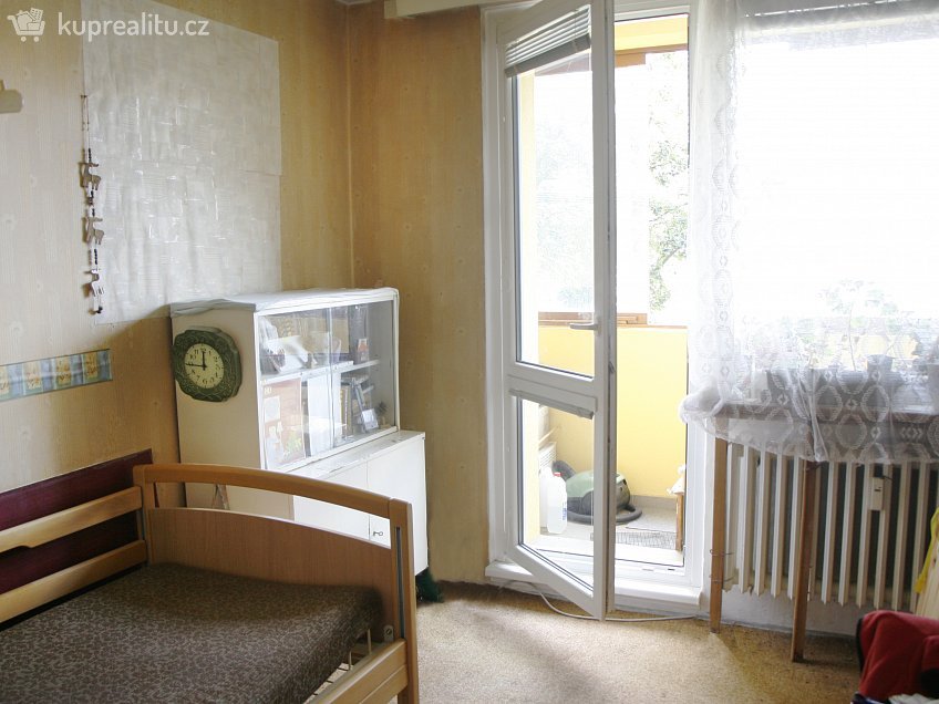 Prodej bytu 3+1 1 m^2 Uhlířská, Bruntá 79201