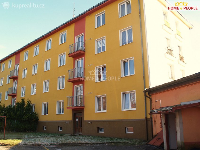 Prodej bytu 2+1 54 m^2 Heyrovského, Sokolov 
